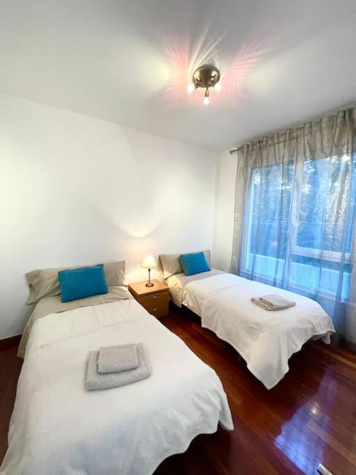 Planta Baja-Jardin-Parking Apartment ซานตานเดร์ ภายนอก รูปภาพ